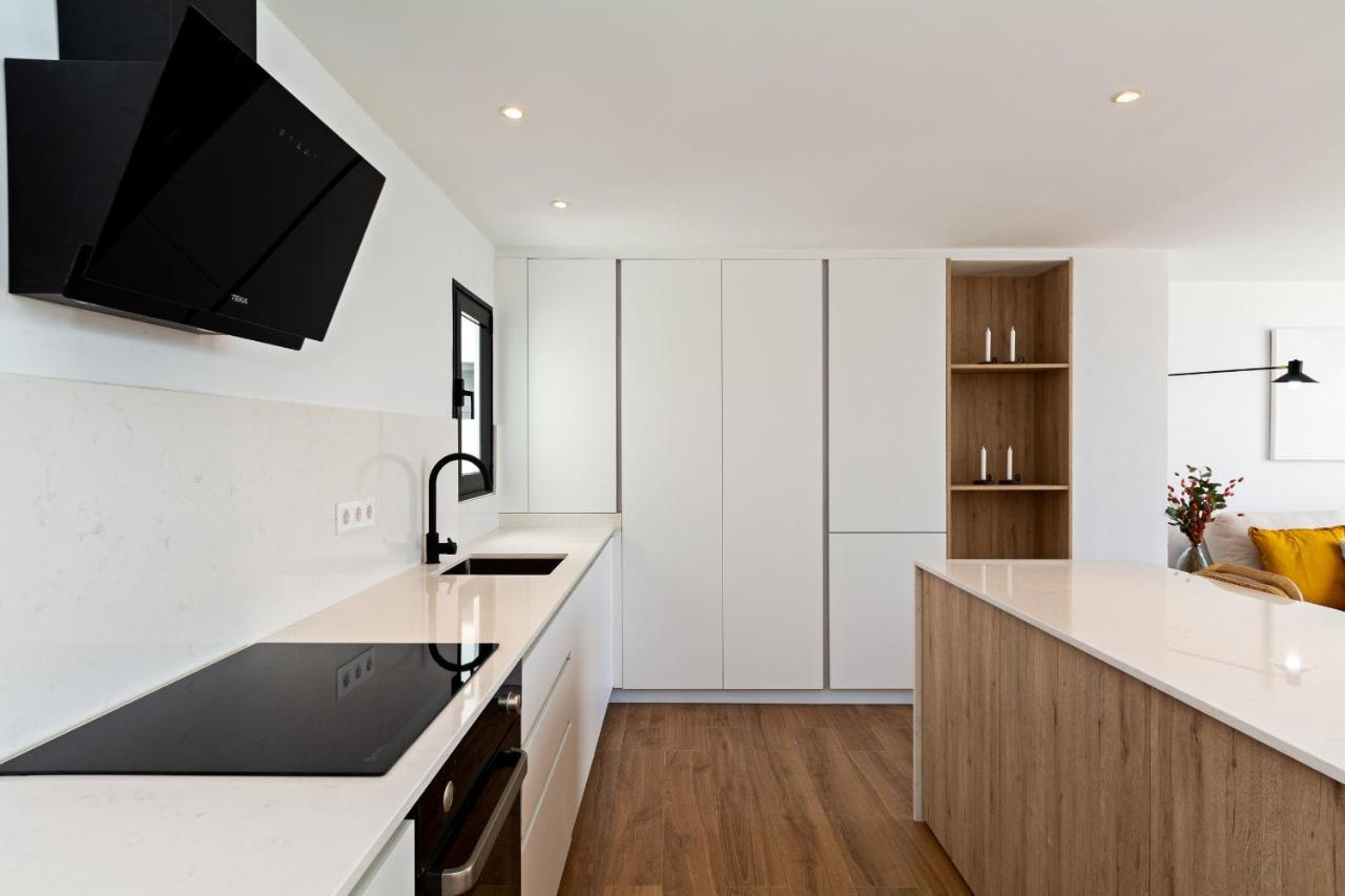 ארסיפה Luxury Beach Views 2Br House - Private Parking מראה חיצוני תמונה