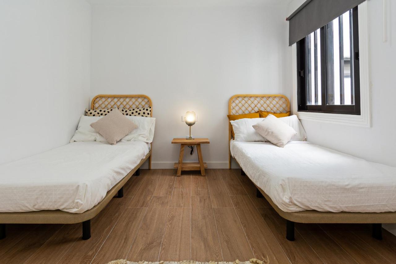 ארסיפה Luxury Beach Views 2Br House - Private Parking מראה חיצוני תמונה